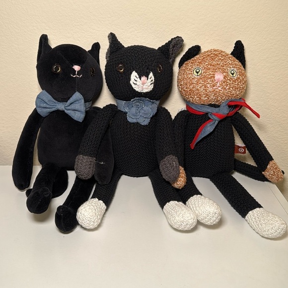 Set of 3 plush cats from Targets‎ Cuddle Collab. - Picture 1 of 5